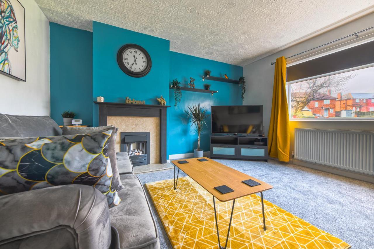 Rookwood House - Spacious Home With Free Parking - Short Stay Leeds Leeds  Exterior foto